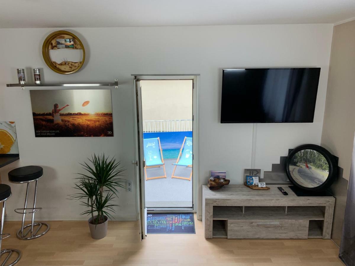 Schoenes Apartment Terrasse 2P. Stadtnah Wuerzburg Wlan Εξωτερικό φωτογραφία