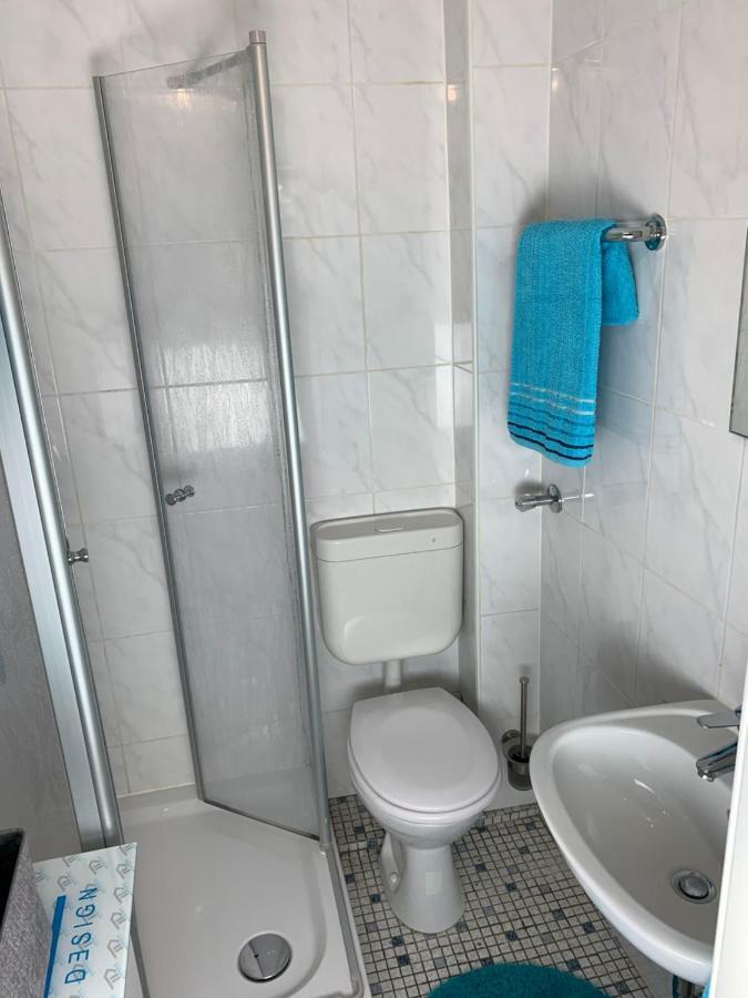 Schoenes Apartment Terrasse 2P. Stadtnah Wuerzburg Wlan Εξωτερικό φωτογραφία